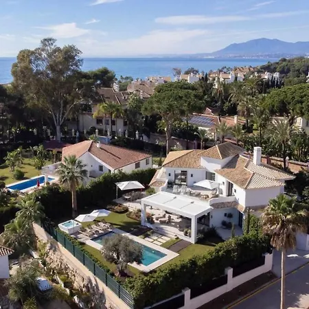 Independiente Con Piscina Y Jardin Villa