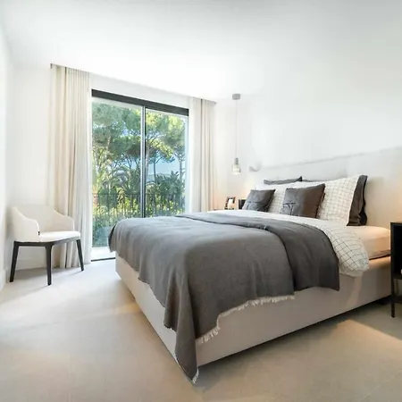 Independiente Con Piscina Y Jardin Villa